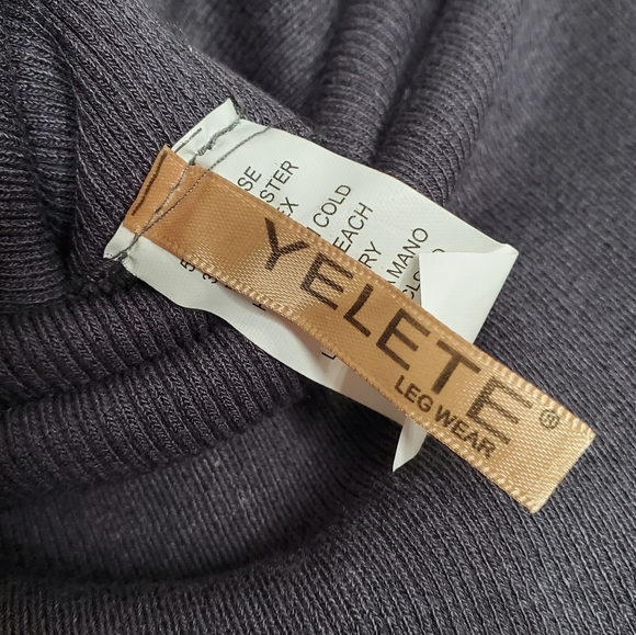 26) YELETE Thermal Leggings - Picture 6 of 10